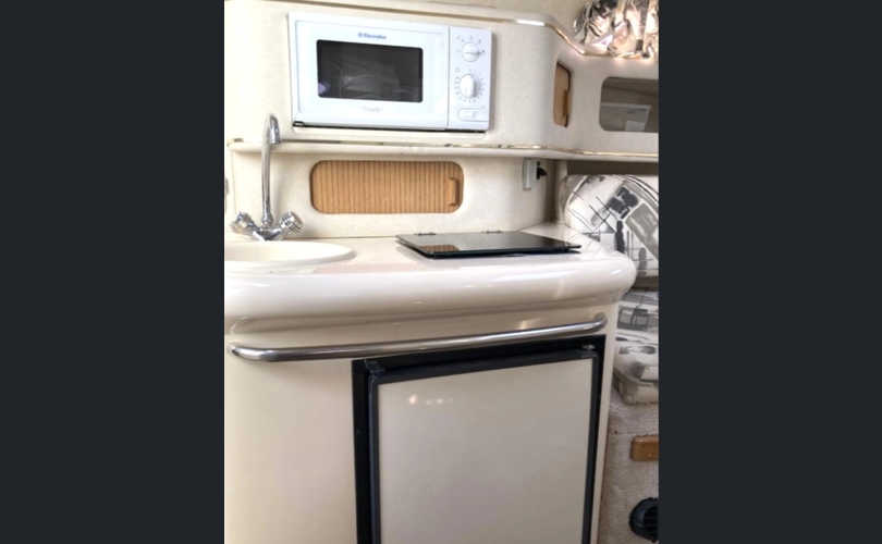 Sea Ray 270 Sundancer-kuva-3